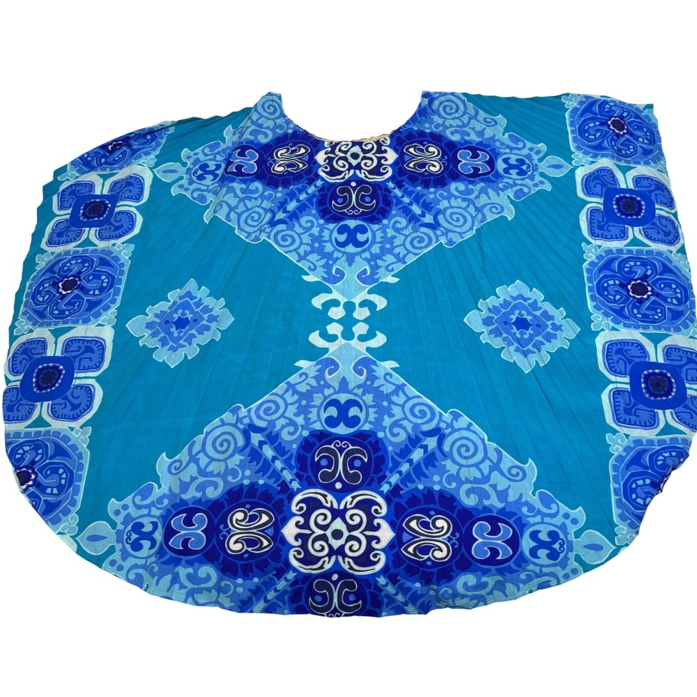 Greencastle California Vintage‎ Blue Medallion Pleated Poncho Top One Size USA